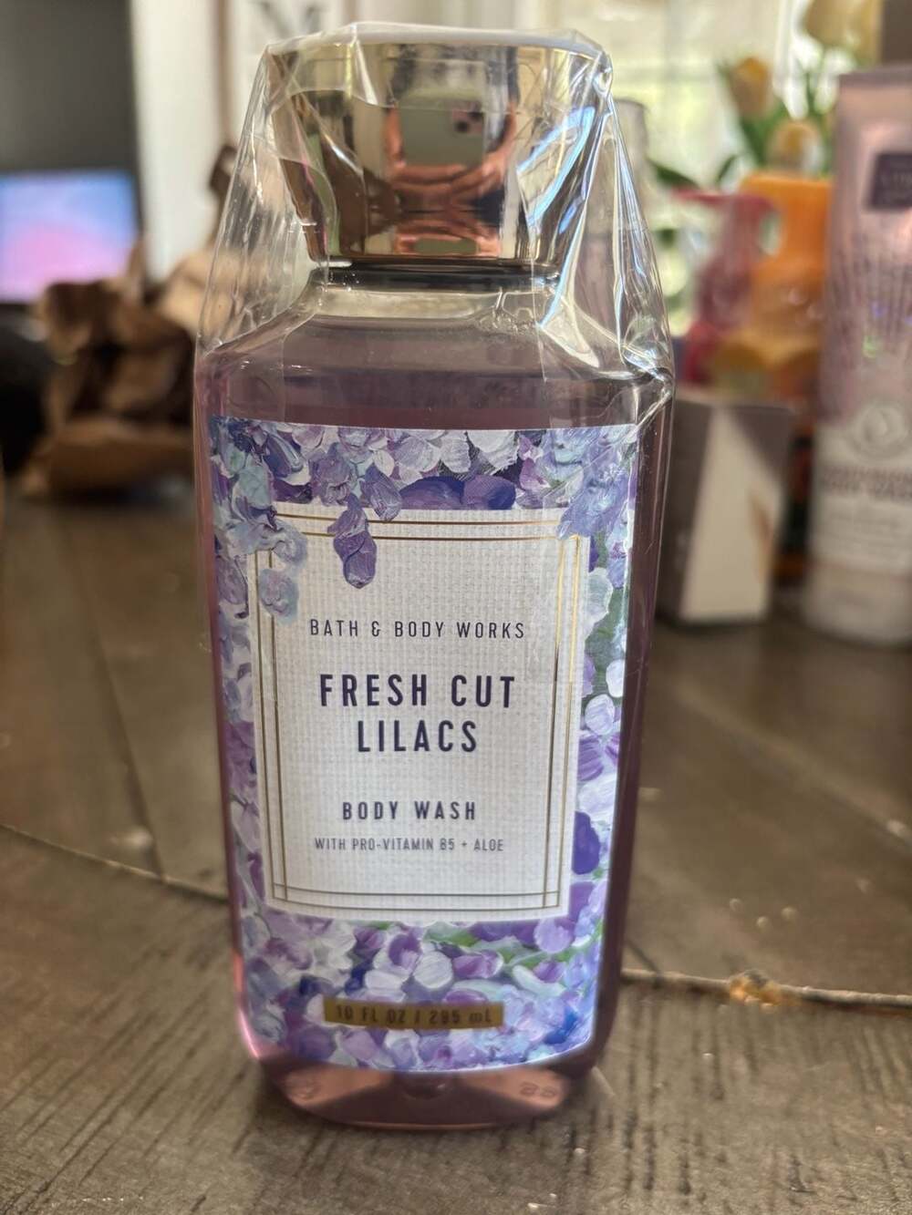 Bath & Body Works Fresh Cut Lilacs Body Wash 10 FL OZ
